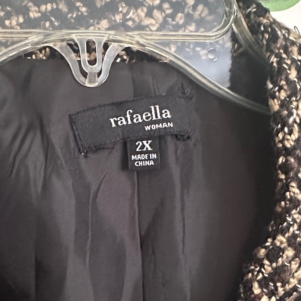 Genuine Wool Black and White Tweed Blazer - Picture 2 of 9